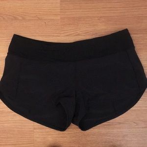 lululemon speed up 2.5” shorts